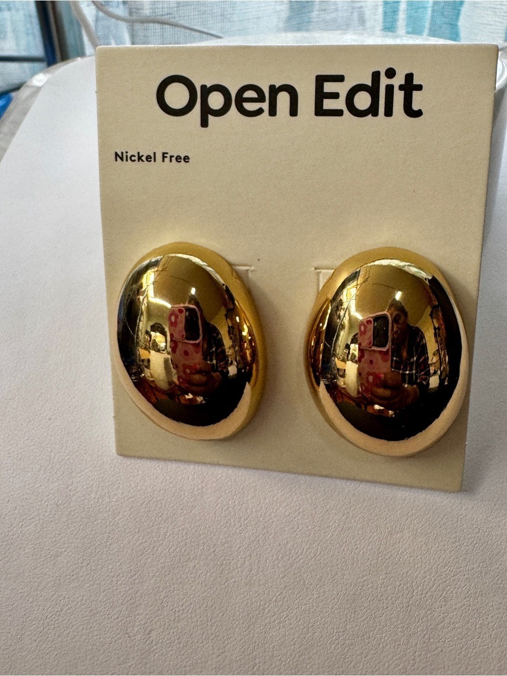 Nordstrom Gold Scalloped Edge Clip Earrings